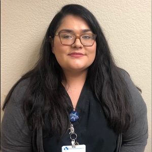 Meet your Posher, Raquel